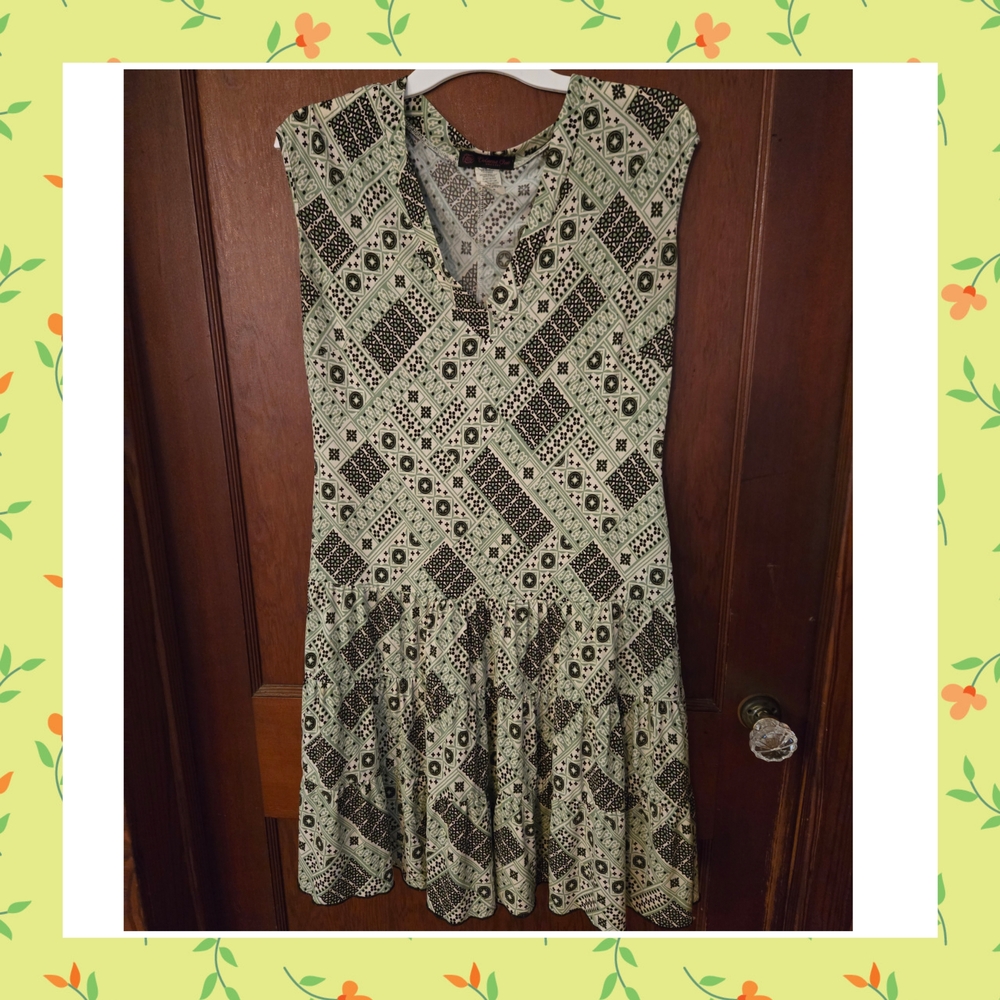 Vintage Dress Size Medium